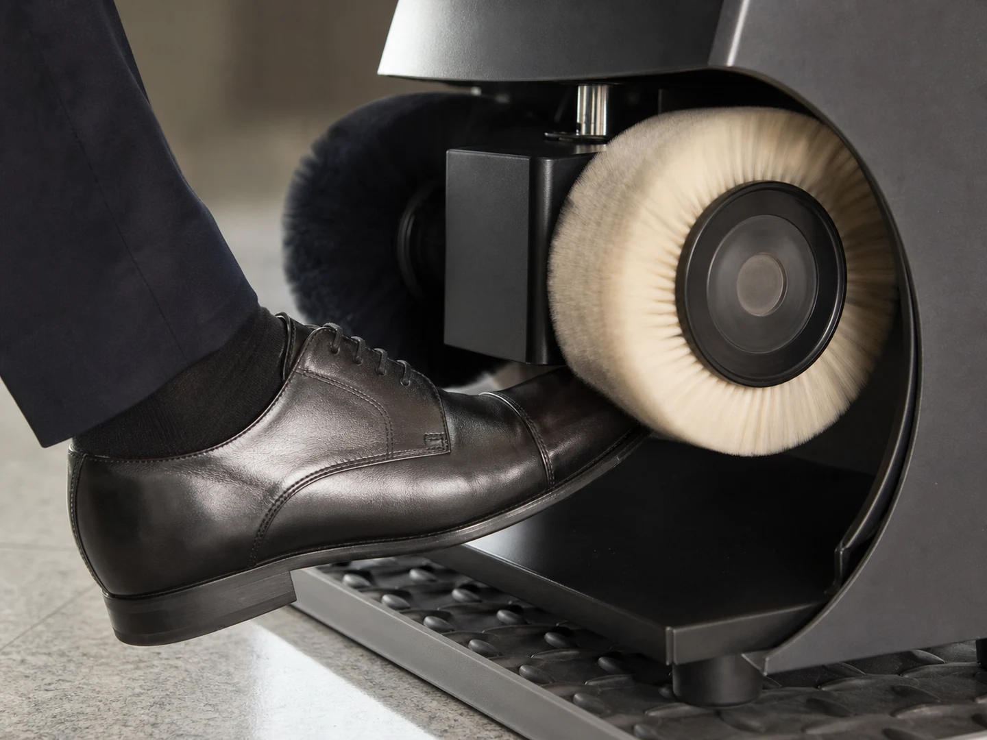 Automatic Shoe Polishing & Footwear Surface Brushing