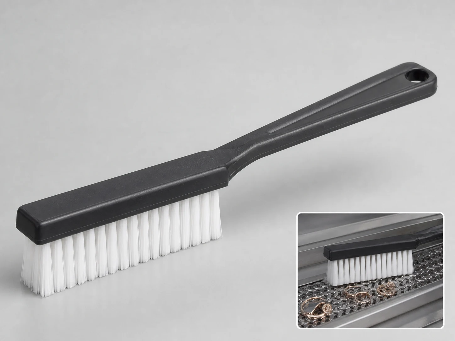 Jewelry Brush